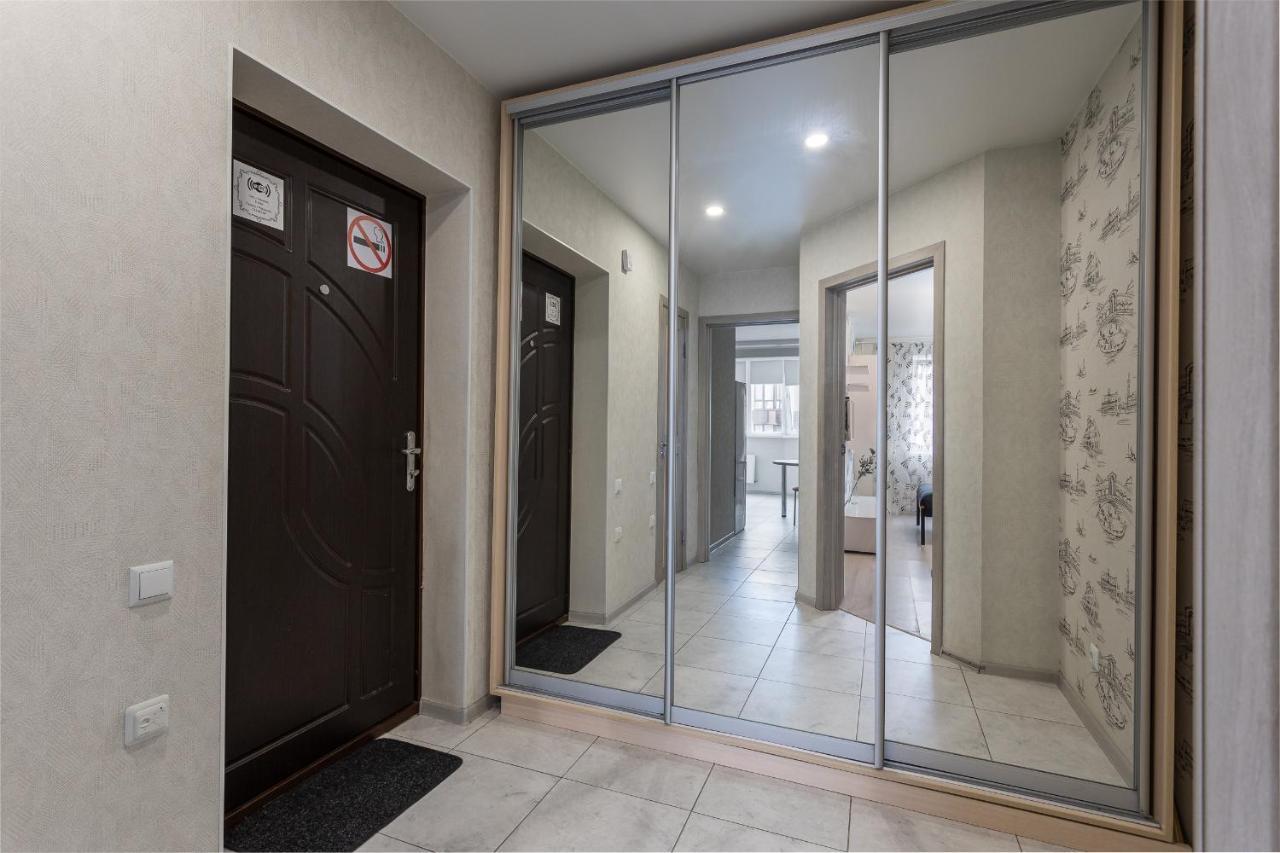 0131 Apartment Near Zhulyany Airport New Complex Kiev Eksteriør bilde
